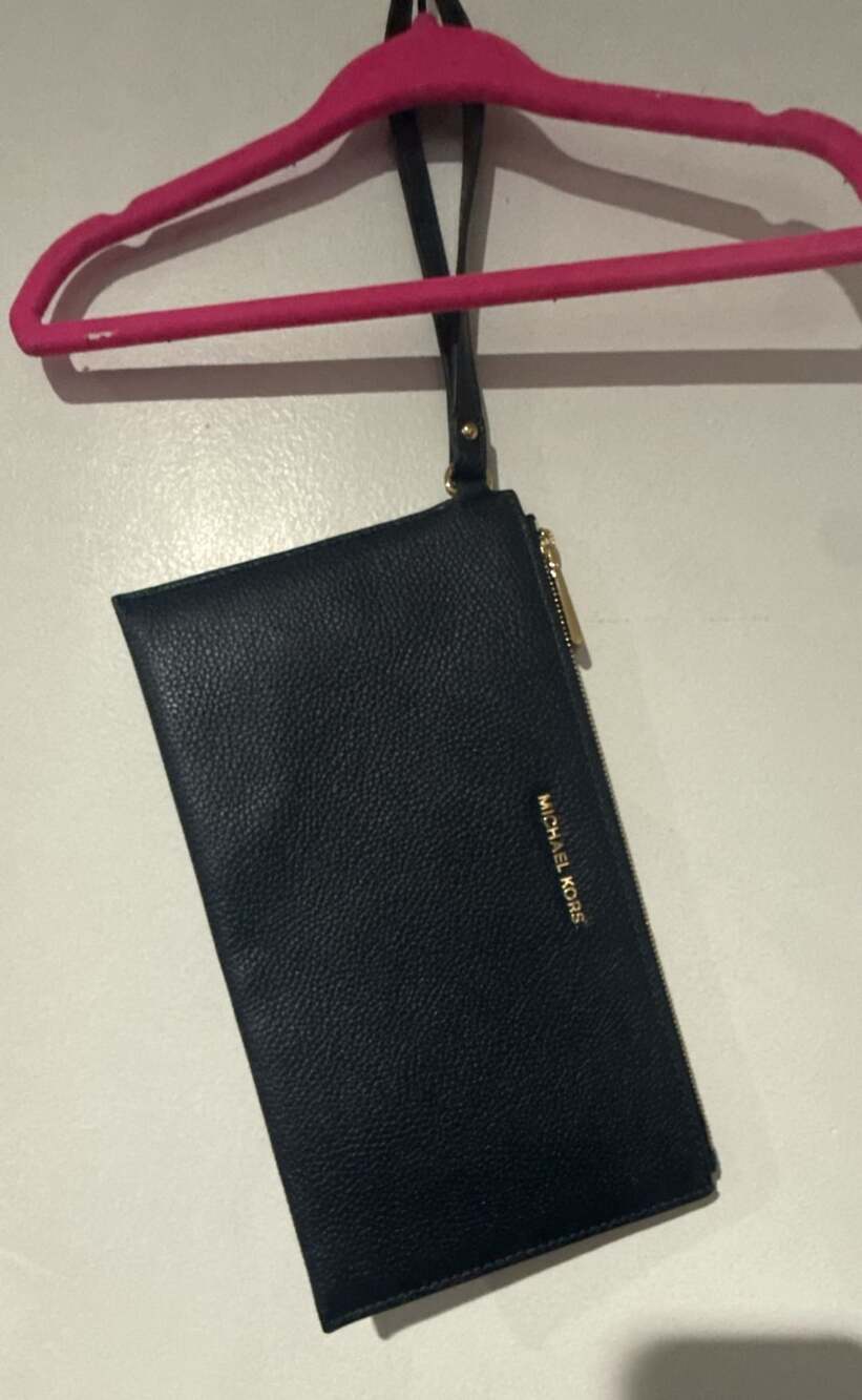 Michael Kors Jet Set Pebbled Leather Pouch Clutch Blue